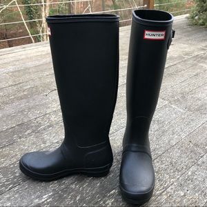 TALL MATTE HUNTER RAIN BOOTS